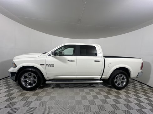 Used 2017 RAM 1500 Laramie image 4