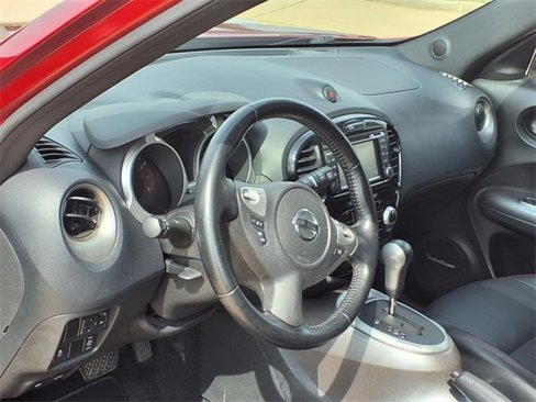 Used 2015 Nissan Juke SL image 8