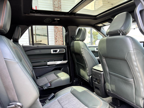 Used 2022 Ford Explorer Timberline image 36