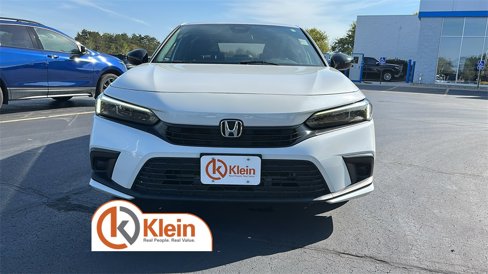 Used 2023 Honda Civic Sport image 2