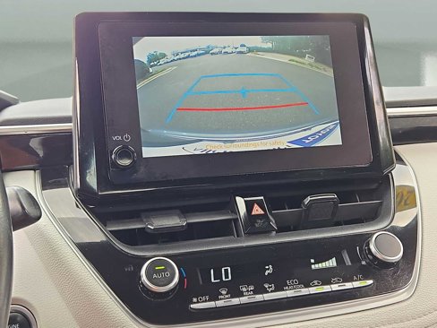 Used 2023 Toyota Corolla SE image 24