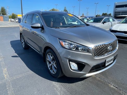 Used 2018 Kia Sorento SX image 1