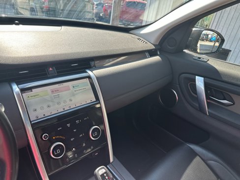 Used 2020 Land Rover Discovery Sport S image 18
