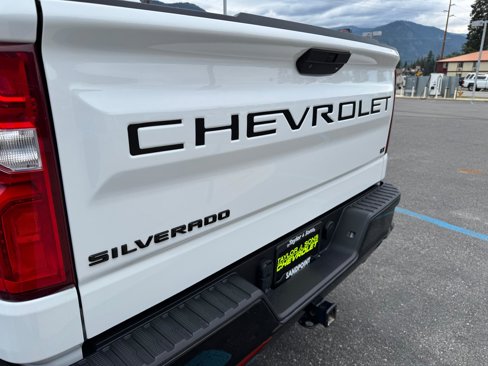 Used 2020 Chevrolet Silverado 1500 LT Trail Boss image 38