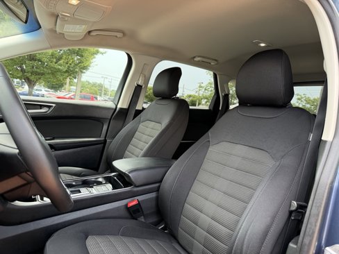 Used 2019 Ford Edge SEL image 14