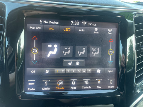 Used 2019 Jeep Cherokee Limited image 58