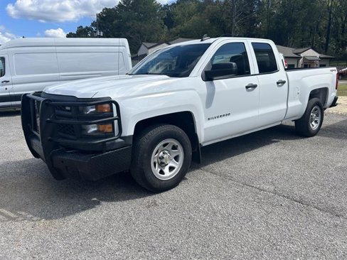 Used 2015 Chevrolet Silverado 1500 W/T w/ Trailering Package image 1