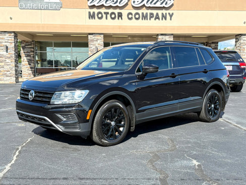 Used 2018 Volkswagen Tiguan S image 1