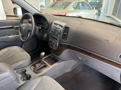 Used 2012 Hyundai Santa Fe SE image 36