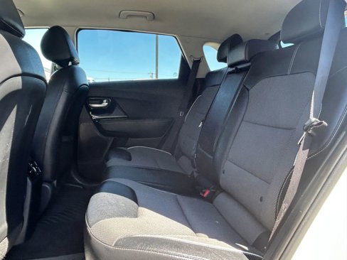 Used 2022 Kia Niro EX w/ Cold Weather Package image 24