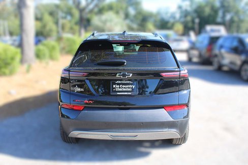 Used 2023 Chevrolet Bolt EUV Premier w/ Sun & Sound Package image 8