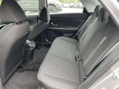 Certified 2023 Hyundai Elantra SEL image 11