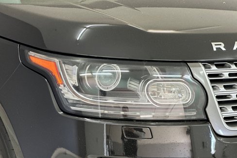 Used 2013 Land Rover Range Rover HSE image 10
