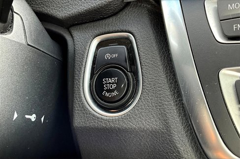 Used 2015 BMW 328i Sedan w/ Premium Package image 25