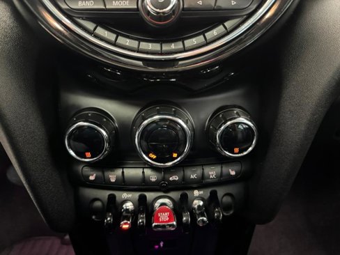 Used 2019 MINI Cooper 2-Door Hardtop image 54