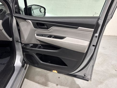 Used 2018 Honda Odyssey Touring image 50