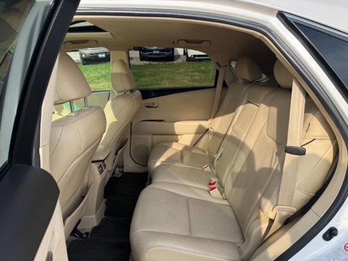 Used 2011 Lexus RX 350 AWD image 12