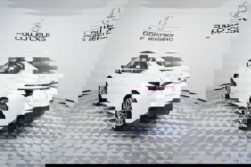 New 2025 Lexus IS 300 w/ Premium Package image 5