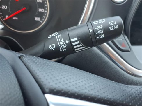 Used 2023 Chevrolet Blazer LT image 23