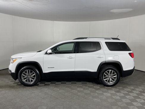 Used 2019 GMC Acadia SLE image 3
