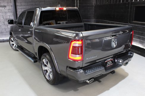 Used 2022 RAM 1500 Laramie w/ Sport Appearance Package image 11