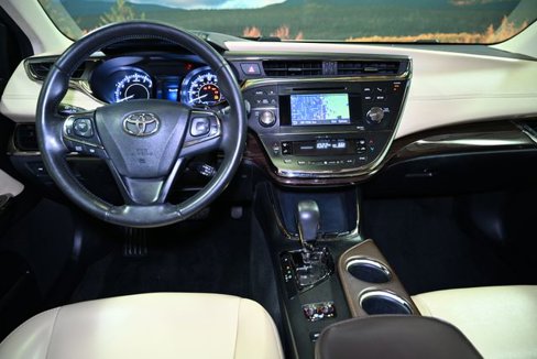 Used 2013 Toyota Avalon XLE Touring image 61