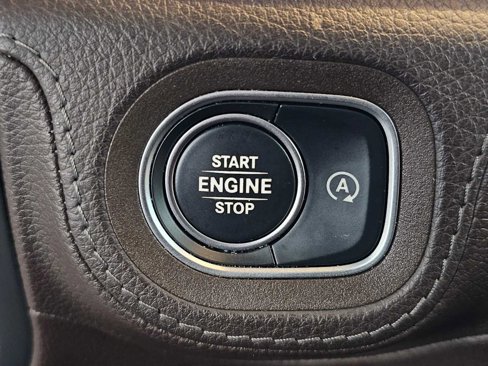 Used 2020 Mercedes-Benz GLE 350 4MATIC image 31