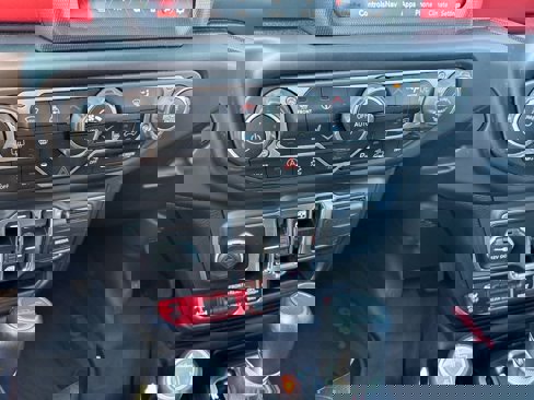 Used 2020 Jeep Gladiator Rubicon image 19