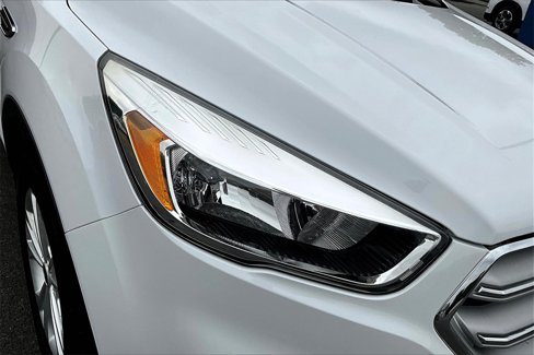 Used 2018 Ford Escape SE image 30