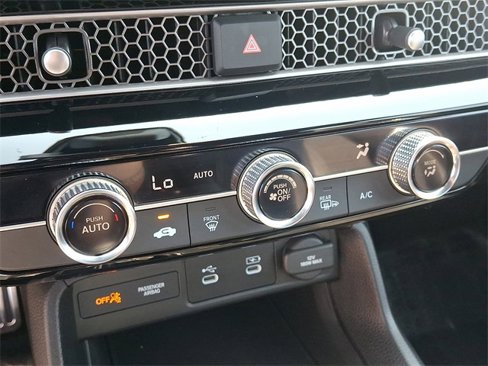 Certified 2025 Honda Civic Sport image 15