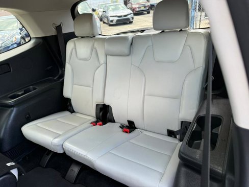 Used 2020 Kia Telluride EX image 11