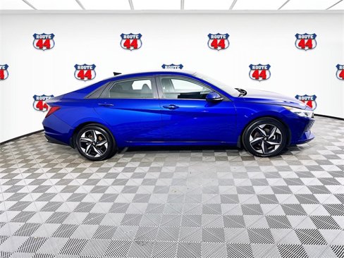 Used 2023 Hyundai Elantra SEL w/ Convenience Package image 24