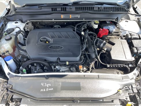 Used 2017 Ford Fusion SE w/ Equipment Group 201A image 25