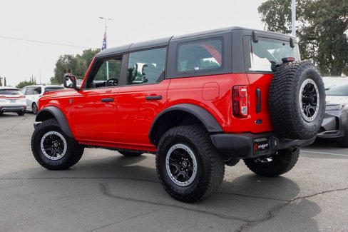 Used 2023 Ford Bronco 4-Door w/ Sasquatch Package image 9