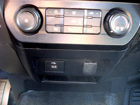 Used 2020 Ford F250 XL w/ Power Equipment Group image 40
