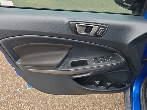 Used 2021 Ford EcoSport SE image 13