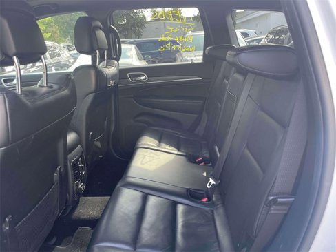 Used 2019 Jeep Grand Cherokee Limited image 12