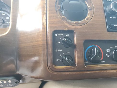 Used 2010 Ford E-150 and Econoline 150 image 20