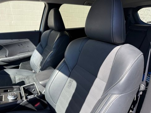 Used 2024 Mitsubishi Outlander SE image 19