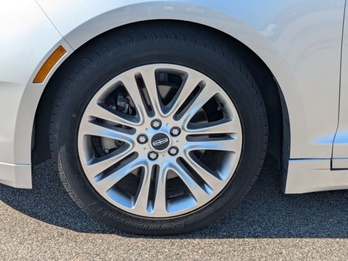 Used 2016 Lincoln MKZ w/ Equipment Group 200A Select image 3