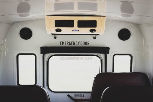 Used 2006 Chevrolet Express 3500 w/ School Bus Package image 17