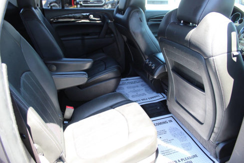 Used 2015 Buick Enclave Leather w/ Trailering Package image 12
