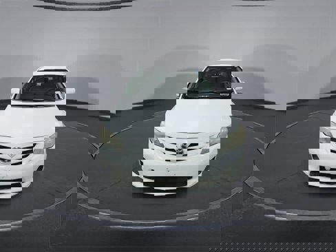 Used 2011 Toyota Corolla LE image 3