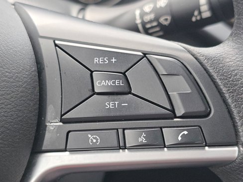 Used 2023 Nissan Altima 2.5 SV image 9