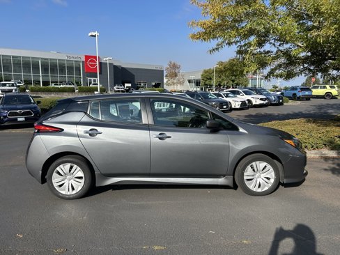 Certified 2024 Nissan Leaf S image 4
