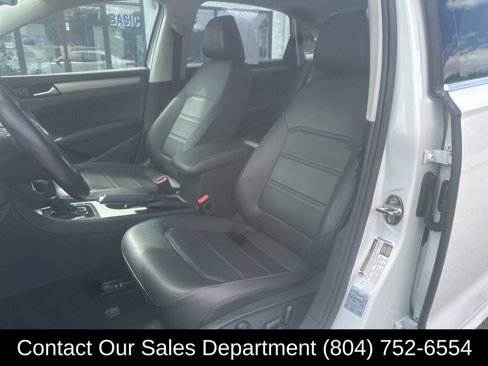 Used 2020 Volkswagen Passat 2.0T SE image 12