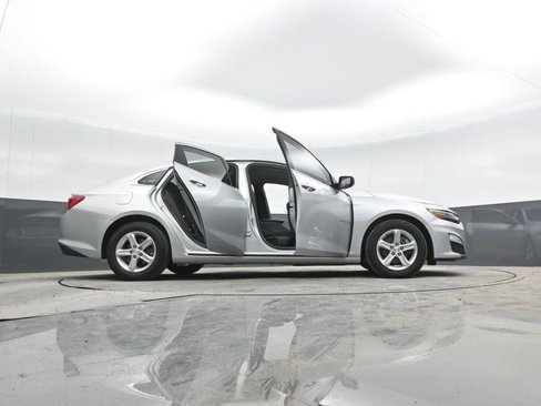 Used 2019 Chevrolet Malibu LS image 47