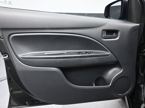 Used 2023 Mitsubishi Mirage ES image 9