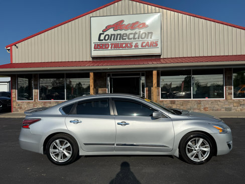 Used 2014 Nissan Altima 2.5 SV image 3