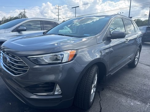 Used 2021 Ford Edge SEL w/ Convenience Package image 1